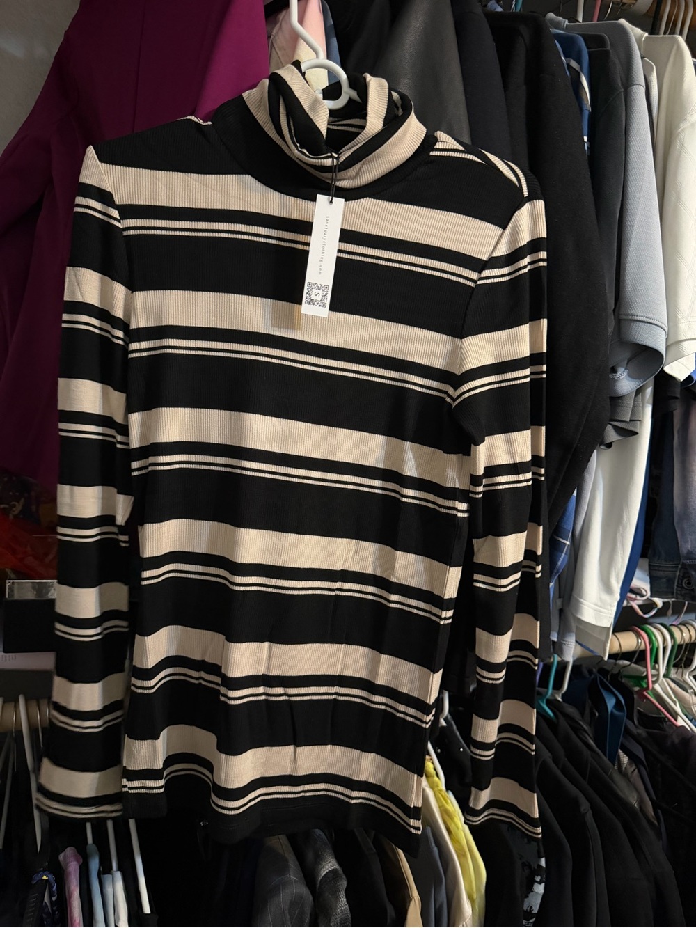 Sanctuary turtleneck top medium NWT